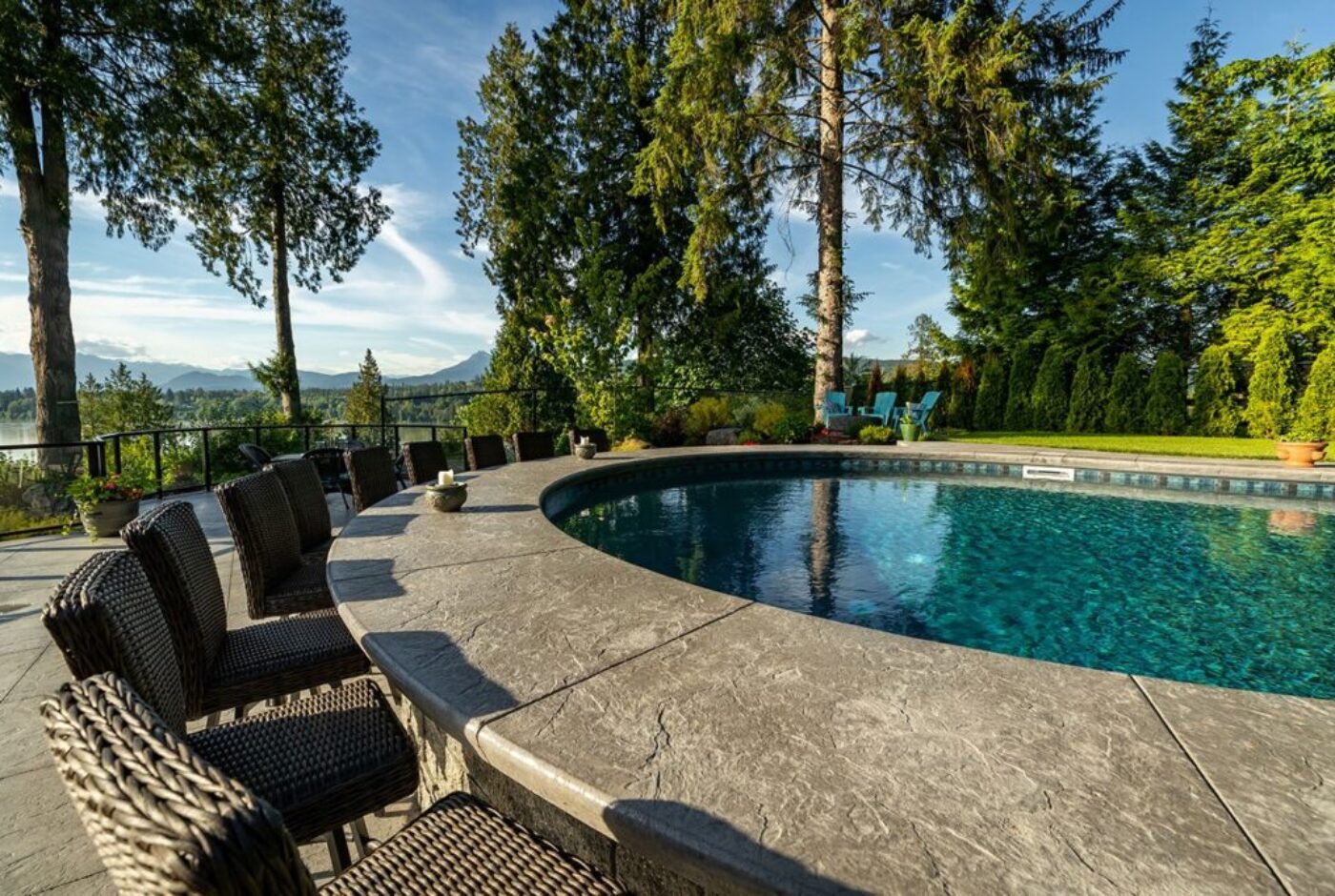 How to Bring Resort-Style Living to Your B.C. Backyard